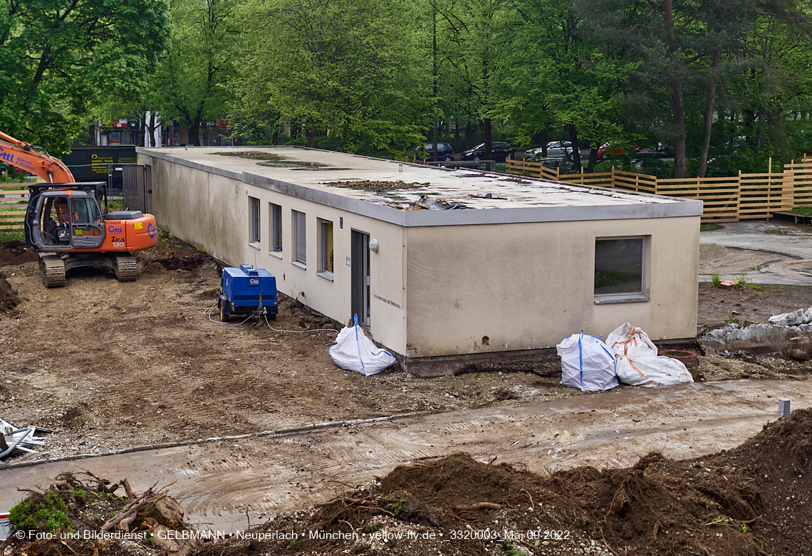 09.05.2022 - Baustelle am Haus für Kinder in Neuperlach